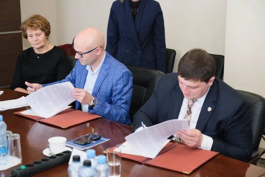 Химический лицей, передовая инженерная школа и химико-технологический колледж: как в Менделеевске взялись за развитие образования Химический лицей, передовая инженерная школа и химико-технологический колледж: как в Менделеевске взялись за развитие образования