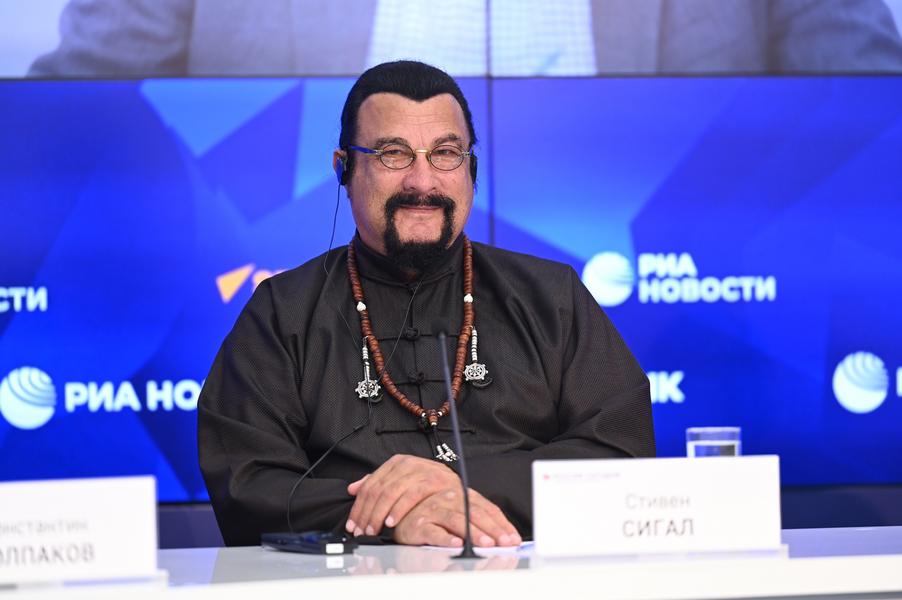 «Мы ищем различные подходы к решению той или иной международной проблемы»: в Казани пройдет V глобальный форум молодых дипломатов