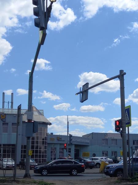 На трассе М-7 у остановки «Автодорстрой» в Челнах установили светофор