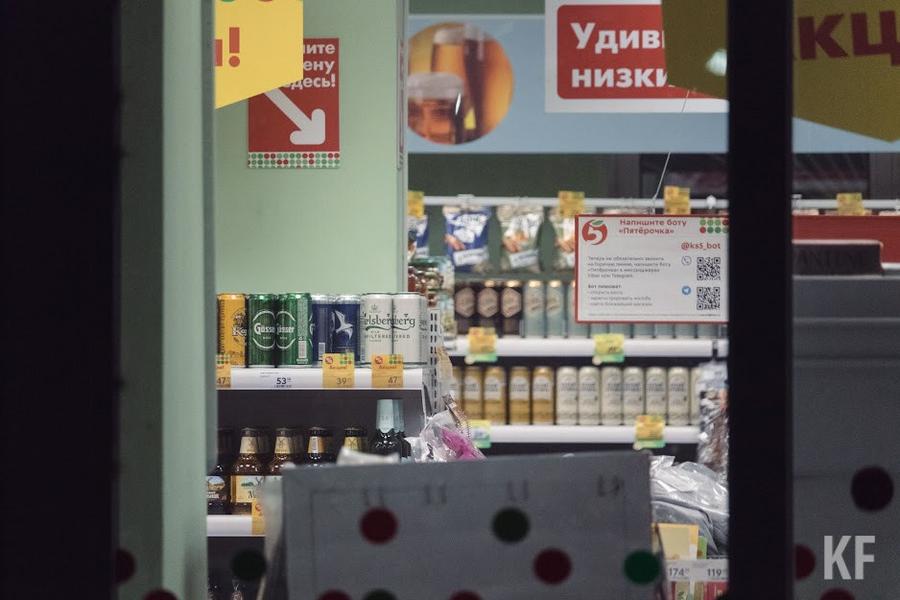 Новый инструмент цифровой экономики: алкоголь и табак в России могут начать продавать по биометрии