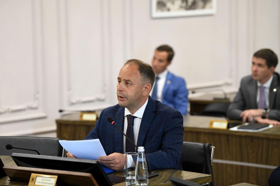 «Футбол не отменяет наших обязательств по капремонту и строительству дорог»