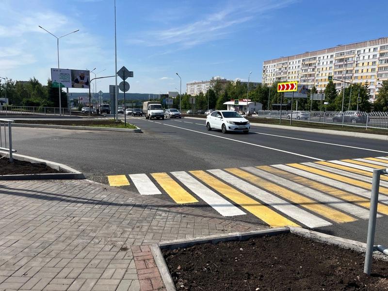 В Челнах обновили часть проспекта Хасана Туфана, на который потратили 230 млн рублей В Челнах обновили часть проспекта Хасана Туфана, на который потратили 230 млн рублей