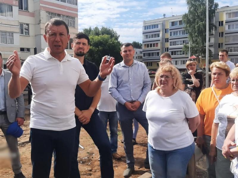 Для нижнекамцев, чьи квартиры пострадали при инциденте на Вахитова, организовали пункт временного размещения