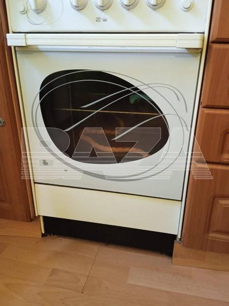 В Москве жители квартиры обнаружили змею на кухне В Москве жители квартиры обнаружили змею на кухне