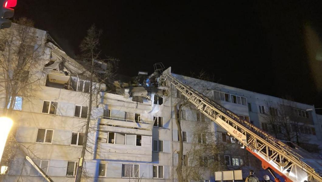 Третья степень ожогов и 19 человек без жилья: в Нижнекамске произошел взрыв бытового газа в пятиэтажке