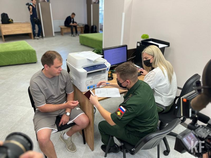 В зону СВО за сутки: в Казани открылся первый центр для набора служащих по контракту «Батыр»