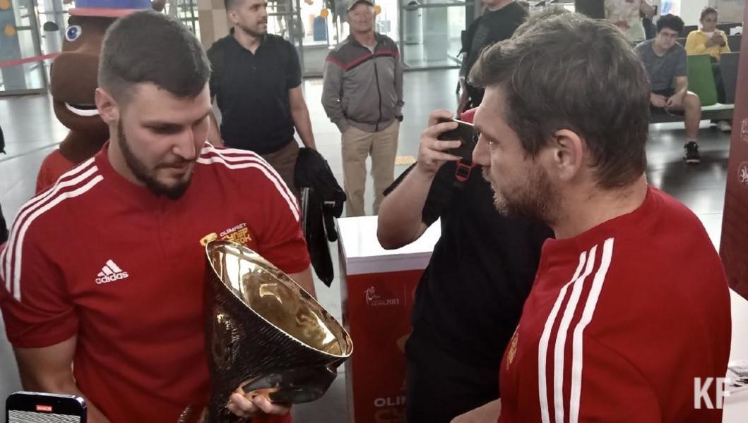 Запрет на продажу алкоголя, перекрытые дороги и 14 тысяч фанатов. Что ждёт Казань в день матча за Суперкубок России по футболу?