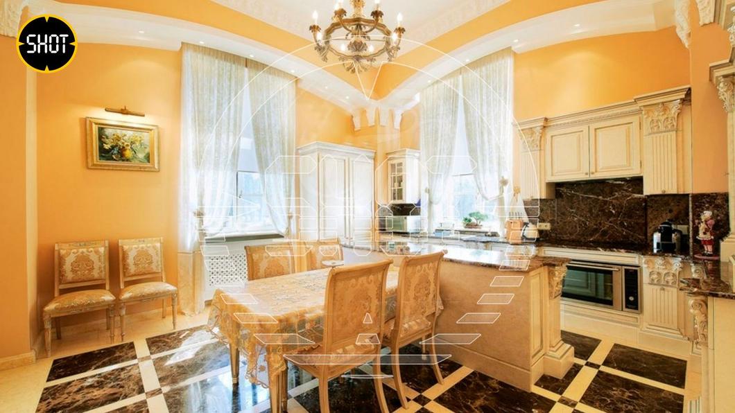 Появились кадры дома, который захватил Черненко