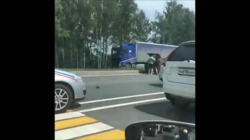 Видео: байкер сильно пострадал в ДТП с «Ладой» под Казанью