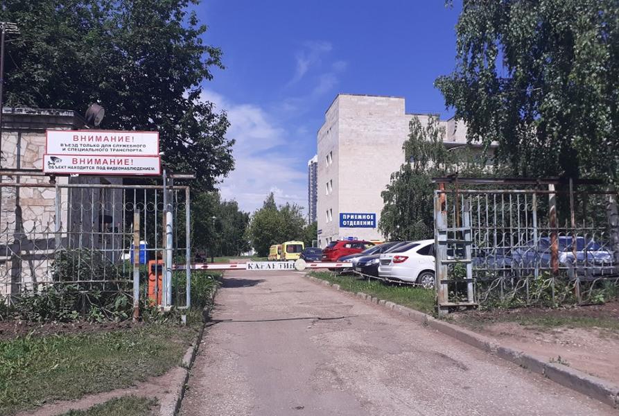 Инфекционную больницу Челнов превратили в «сортировку»