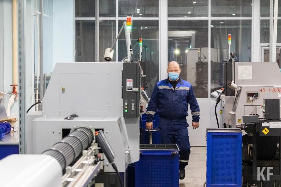 «КРЭТ» стоит на обороне