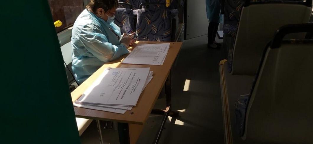 Кондратьев об автобусах для голосования: Жителям очень нравится такой способ волеизъявления