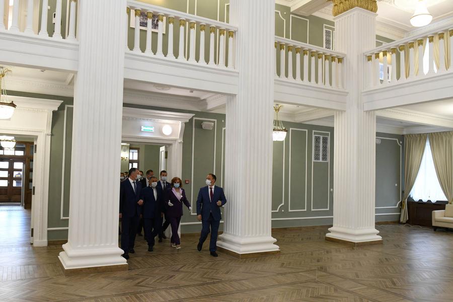 Минниханов и Хуснуллин открыли обновленный ДК имени Саид-Галеева в Казани