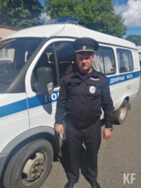 Полицейский в Татарстане отвез отца тяжелобольного ребенка до больницы