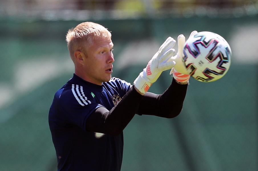 Три года назад играли в ФНЛ, а теперь едут на Евро в составе сборной России. Феномен Дюпина и Макарова