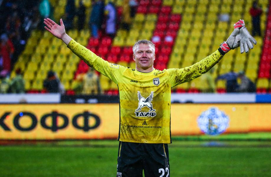 Три года назад играли в ФНЛ, а теперь едут на Евро в составе сборной России. Феномен Дюпина и Макарова