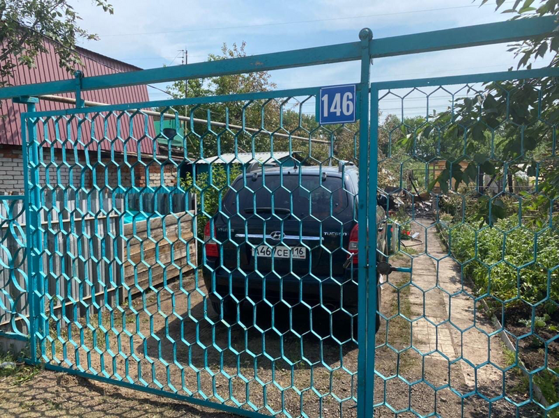 «Тушить начали, потом выяснилось, что трупы есть»: соседи рассказали подробности пожара в челнинском СНТ, где погиб ребенок