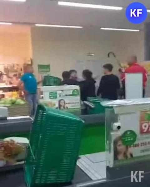 Полицейские получили нагоняй за пьяных малолеток, разгромивших «Челны-Хлеб»