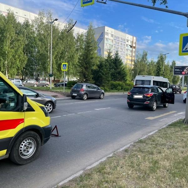 Не спешившегося с велосипеда подростка в Нижнекамске сбила машина