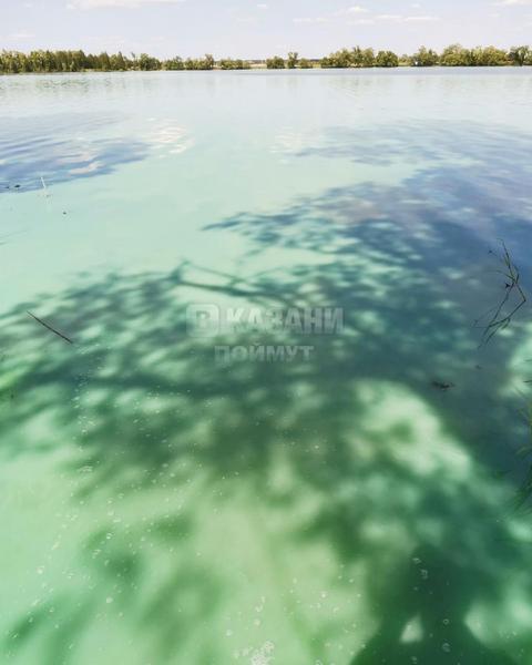 Татарстанцев напугала вода с химикатами в озере Архиерейское