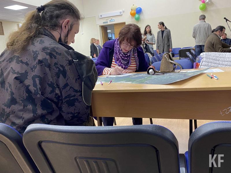 «Вы обсуждаете лавочки, фантики»: В Казани обсудили проект нового парка «Савиновский»