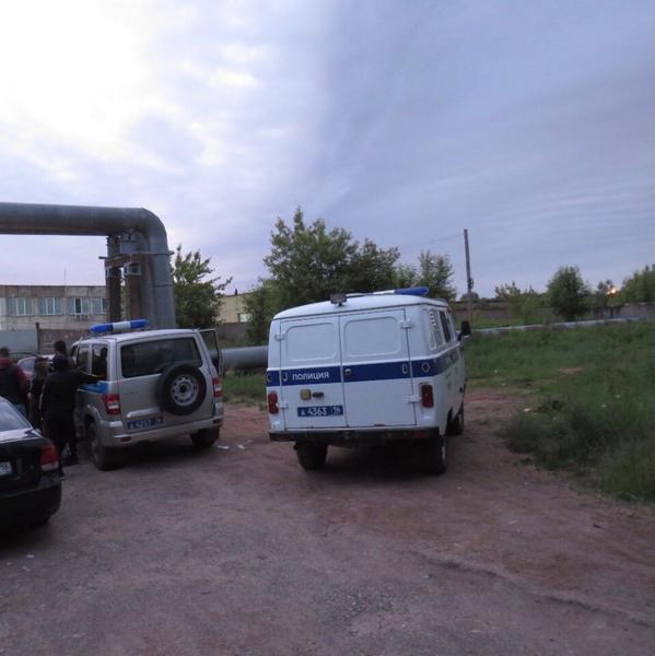 Нижнекамец при виде полицейских пытался избавиться от наркотиков и нарвался на протокол