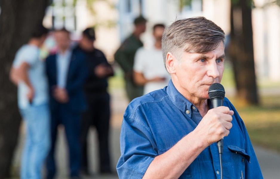 Со штрафом в миллион рублей и официальным признанием в экстремизме глава ВТОЦ* сбежал в Турцию