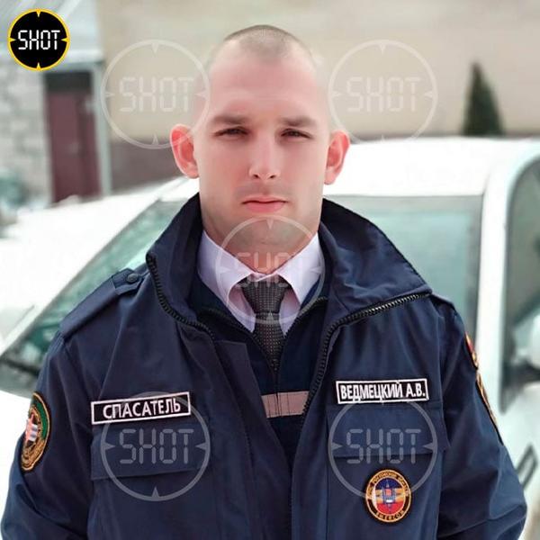 В сети появилось видео, как житель Ростова избавляется от тела сына В сети появилось видео, как житель Ростова избавляется от тела сына