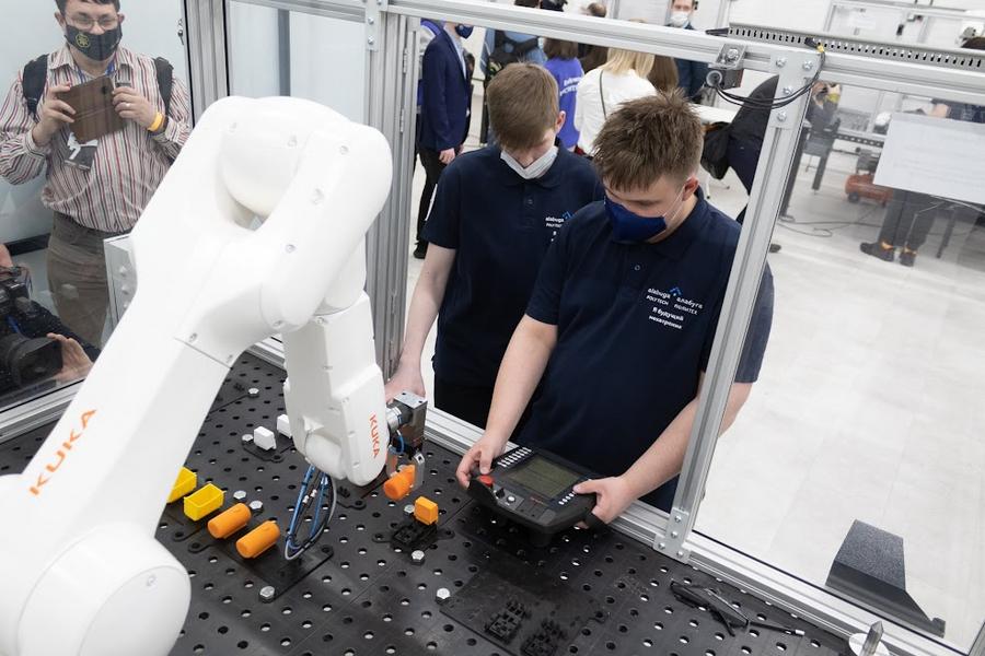 «Наше государство должно привыкнуть, что надо тратиться на технологии, иначе промышленного суверенитета не будет»