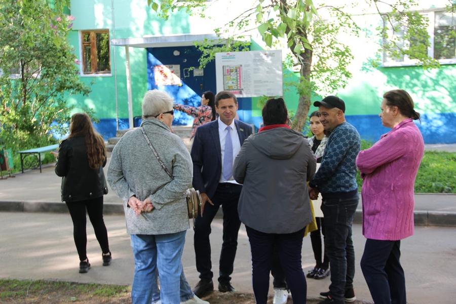 Эдуард Фаттахов станет главой Центрального района Челнов: объясняем, почему для автограда это удачное кадровое решение Эдуард Фаттахов станет главой Центрального района Челнов: объясняем, почему для автограда это удачное кадровое решение