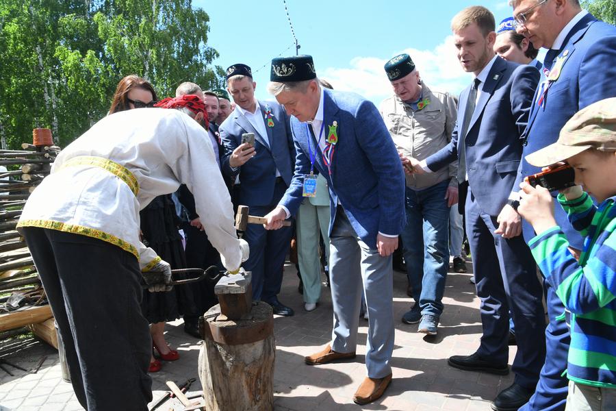 «У нас есть люди, которые умеют и создавать, и производить и разрабатывать»: в Зеленодольске состоялась закладка кораблей для ВМФ России «У нас есть люди, которые умеют и создавать, и производить и разрабатывать»: в Зеленодольске состоялась закладка кораблей для ВМФ России