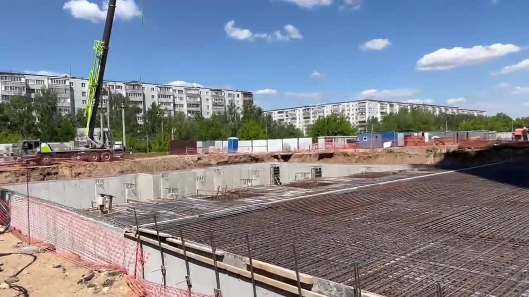 В Казани продолжается строительство подземного паркинга в проблемном ЖК «Мелодия»