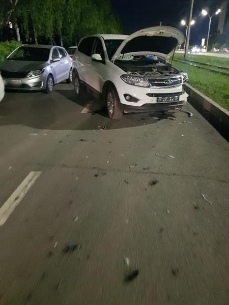 В Челнах две автоледи не поделили дорогу, пострадали четыре человека