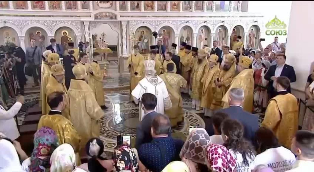 Патриарх Кирилл прокомментировал своё падение во время литургии в Новороссийске