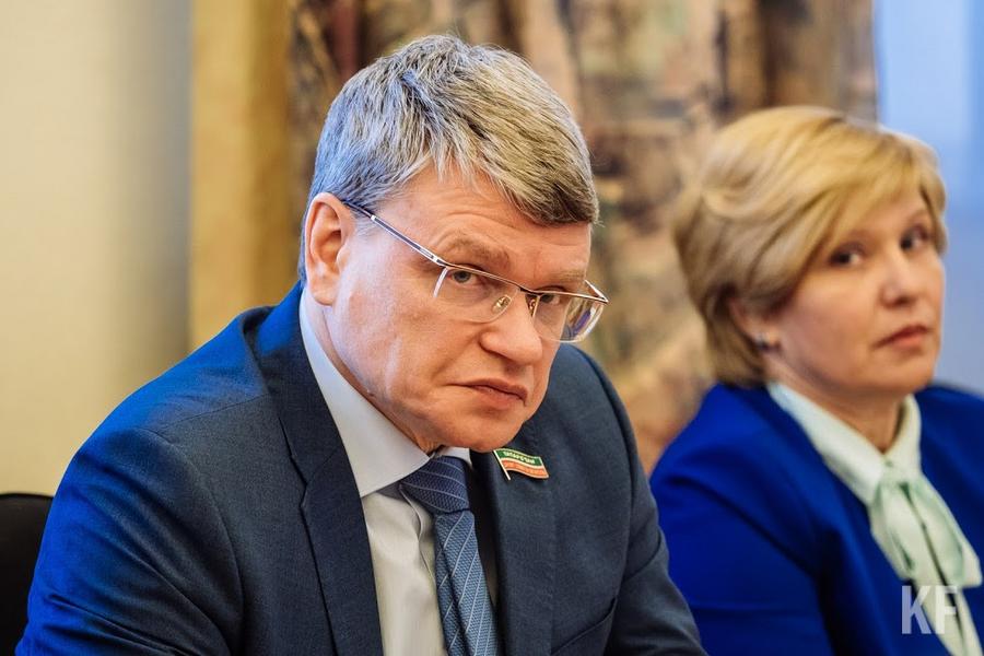 По маленечко, по копеечке: Сколько зарабатывают ректоры казанских вузов