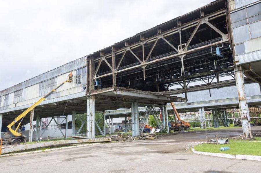 На КАМАЗе устроили тотальное обследование объектов после обрушения галереи