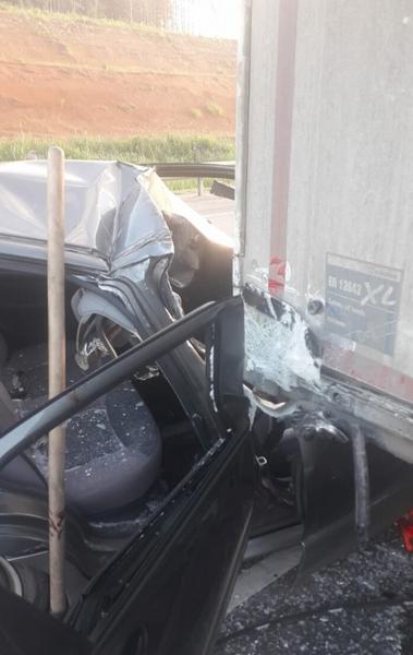 Супруги попали в ДТП на трассе в Татарстане, погибла жена Супруги попали в ДТП на трассе в Татарстане, погибла жена