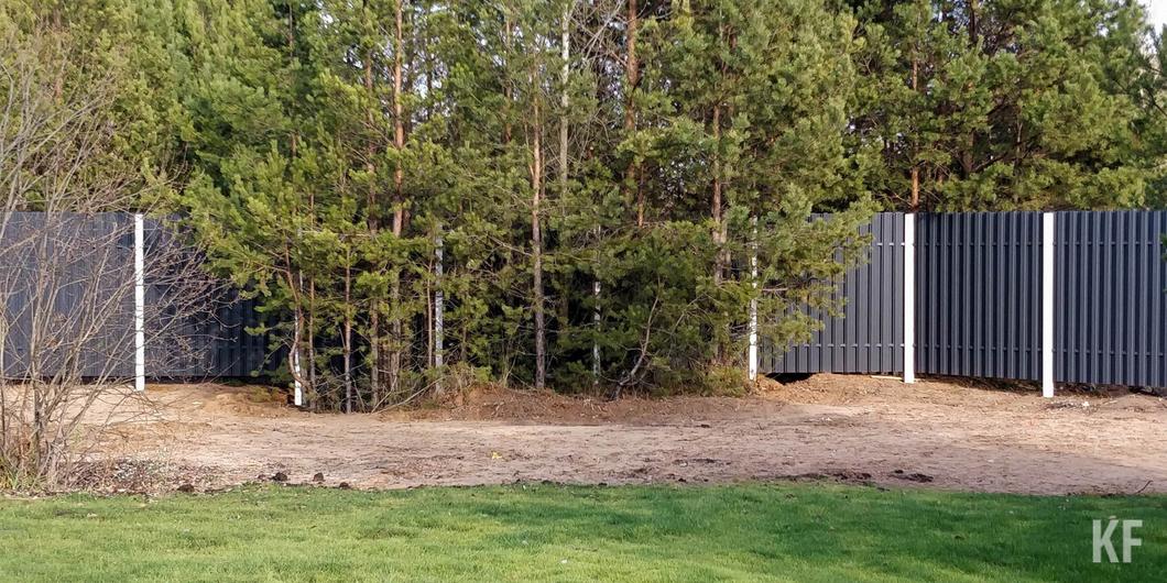 «Перелезаем» через заборы со следователями