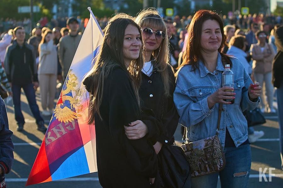 День России – государственный праздник, но он становится народным