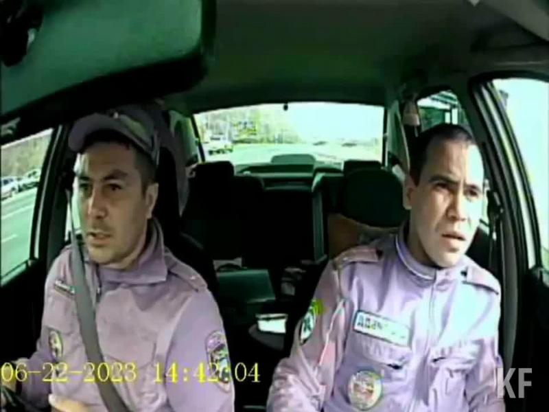 Елабужские автоинспекторы спасли окровавленного мужчину