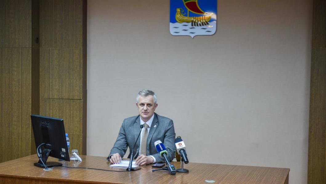 «Директора УК негласно договорились…»