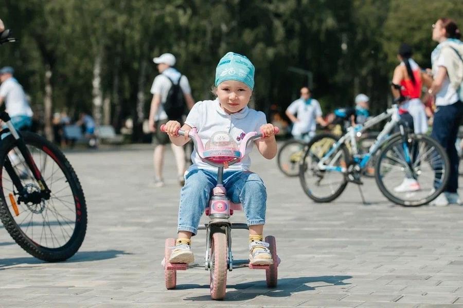 В Нижнекамске СИБУР организовал масштабный эковелозаезд