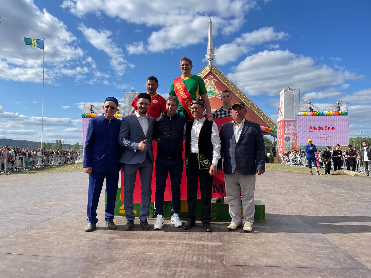 Абсолютным батыром Сабантуя в Нижнекамске стал Константин Морозов