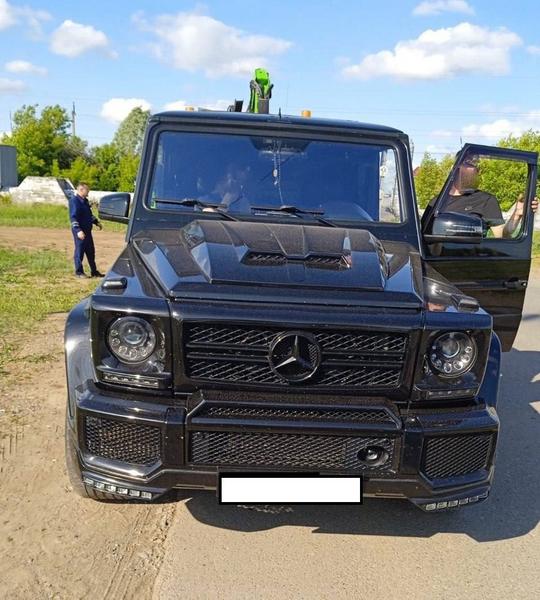 Житель Нижнекамска из-за долгов по налогам в 51 тысячу едва не лишился Mercedes-Benz