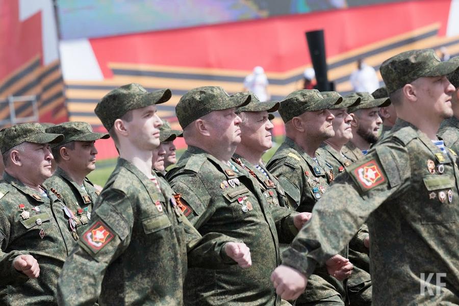 Тридцатилетний призывник: на благо армии или во вред стране? Отвечают татарстанские политики