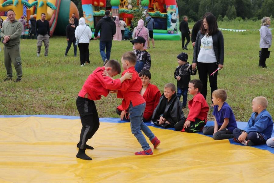 На Сабантуе в Зеленодольском районе из загона сбежал призовой баран