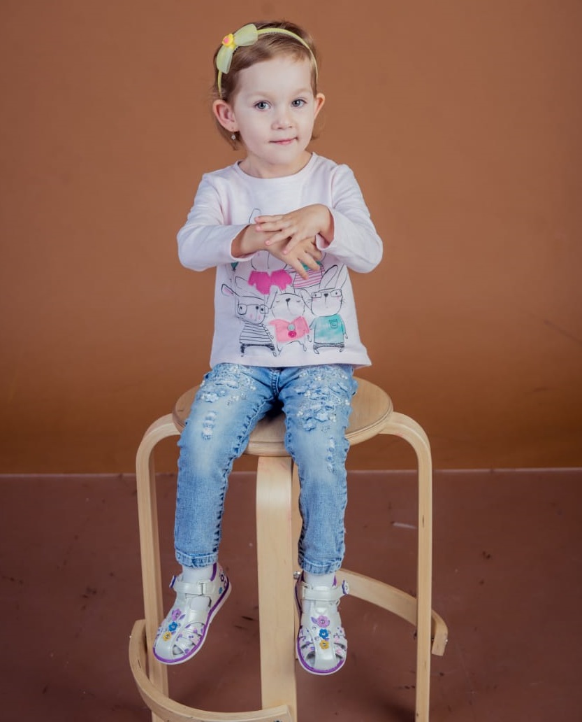 Трехлетняя Камилла Шарипова поедет на операцию в Нидерланды