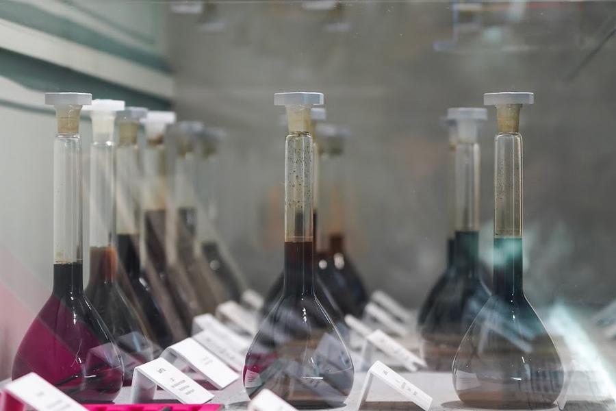 Удар для малышей: грозит ли обвал нефтяных цен банкротствами малых компаний