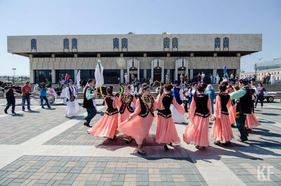 «С отменой спектаклей из-за коронавируса в театре Камала работы меньше не стало»