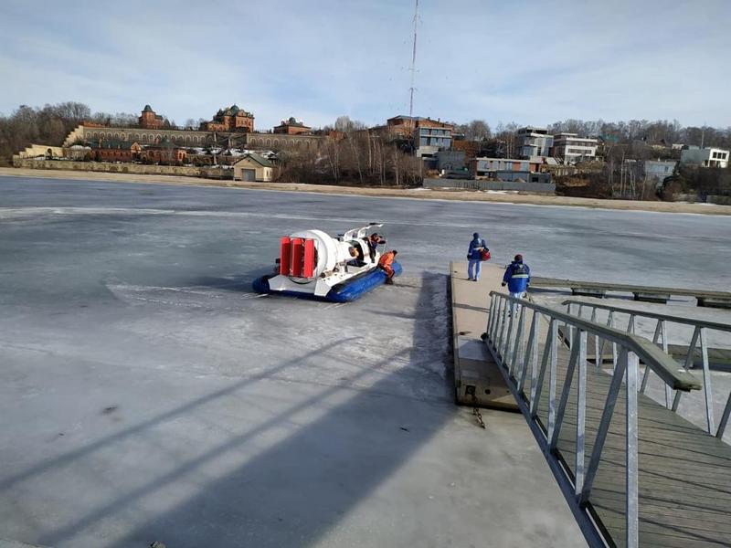 Казанские спасатели и инспекторы ГИМС трижды за сутки выезжали на спасение на льду Казанские спасатели и инспекторы ГИМС трижды за сутки выезжали на спасение на льду